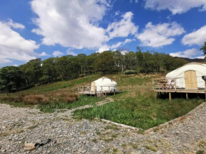 Syke Farm Campsite - Yurt's and Shepherds Hut